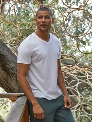 Men's Invincible Short Sleeve V-Neck