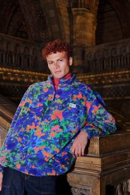 L.E. Stevie - Polar Fleece in Digital Blur Natural History Museum & Yak