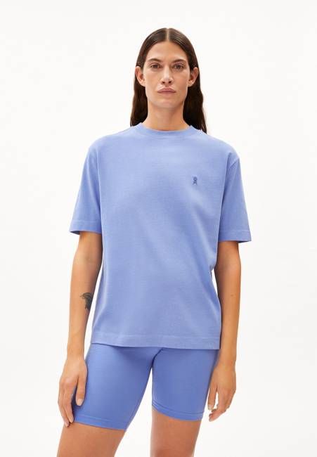 TARJAA T-SHIRT | blue bloom