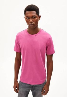 JAAMES T-SHIRT | crushed berry