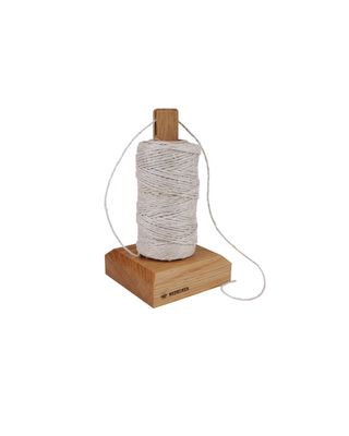 Natural flax yarn with wooden yarn holder