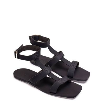 Isia Black Pre-Loved