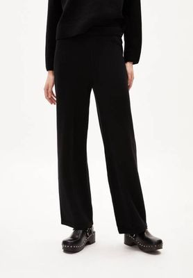 DANILAA REGLANA | schwarz