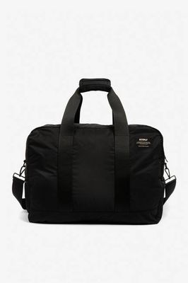 BLACK TRAVEL BAG