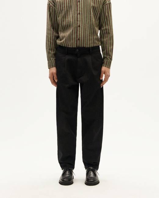 Black relaxed pleat Wotan pants