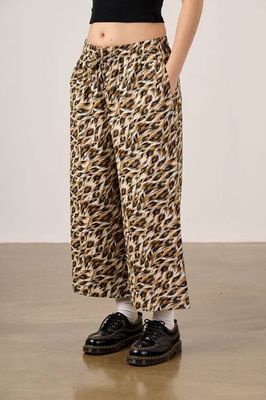 Chuck - Cotton Trousers in Leo Swirl