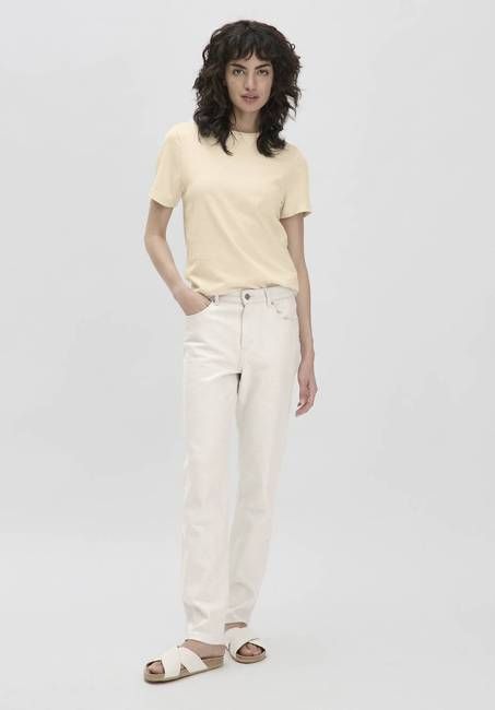 HANNA High Rise Mom jeans made from organic denim with hemp