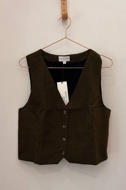Sample Sale Bowie Vest in Hunter Gingham