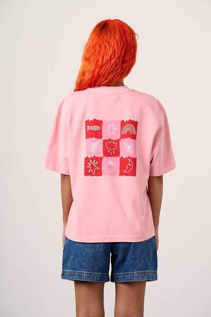 Noa - Cotton Heavyweight Boxy T-Shirt in Washed Pink & Red Blurred Checkerboard