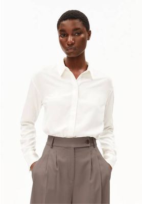 LARISAANA LONGSLEEVE BLOUSE | off white