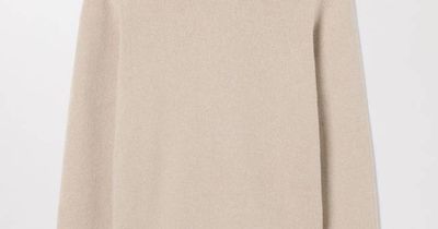 Sand Cashmere Roll Neck | Recycled Cashmere | Asket