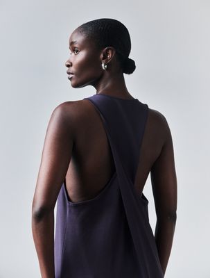 Siq Dress in Aubergine