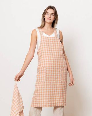 Japanese Style Linen apron in Peach Gingham