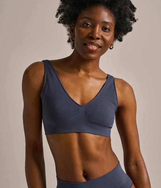 Seamless Plunge Bralette