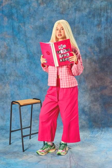 Chuck - Cotton Trousers in Fuchsia Rose