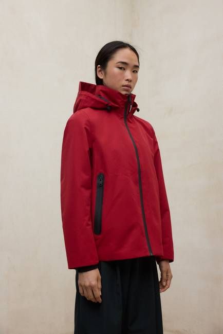 RED TARWA JACKET