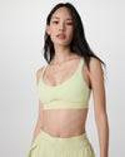 Elevate Daily Bra | Women's Lemongrass Sports Bra | Vuori