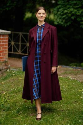 Wangari – Oversized Wool Coat with Foldable Cuffs