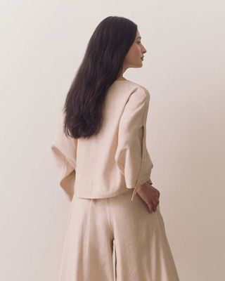 Linen Adjustable Sleeve Top