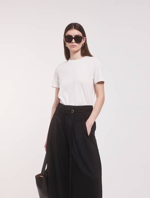 Classic Lightweight Cotton T-shirt in White