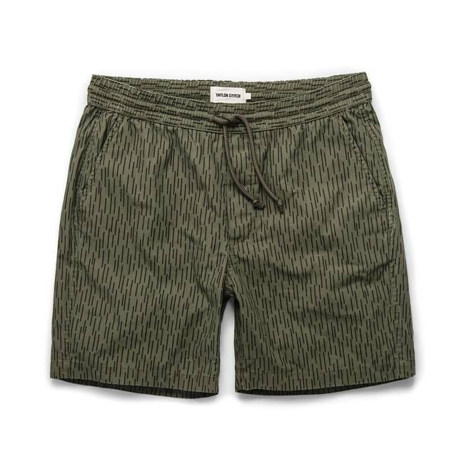 The Après Short in Rain Drop Camo
