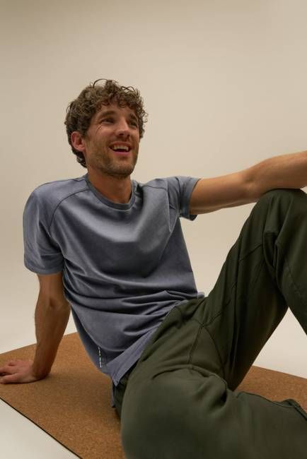 Men's Horizon Yoga Top