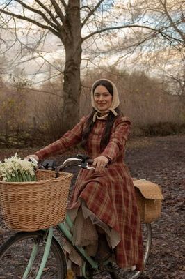 March – Linen Coat with Ruffled Mandarin Collar