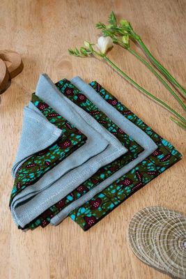Set of four napkins - Light Blue and Forest Foliage