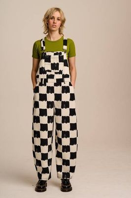 Toluca - Cotton Barrel Leg Dungarees in Black & Ecru Blurred Checkerboard