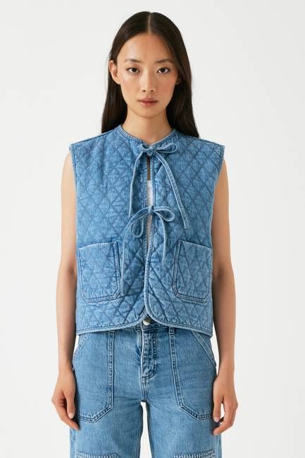 Aria Vest in Rodeo