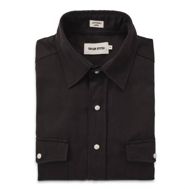 The Glacier Shirt in Sea Washed Black Twill