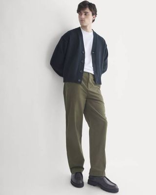 Everyday Relaxed-Fit Chino | Olive Night