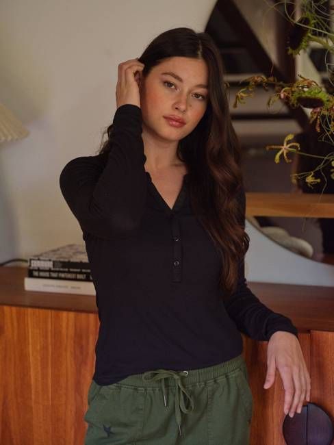 Akia Feather Rib Long Sleeve Henley