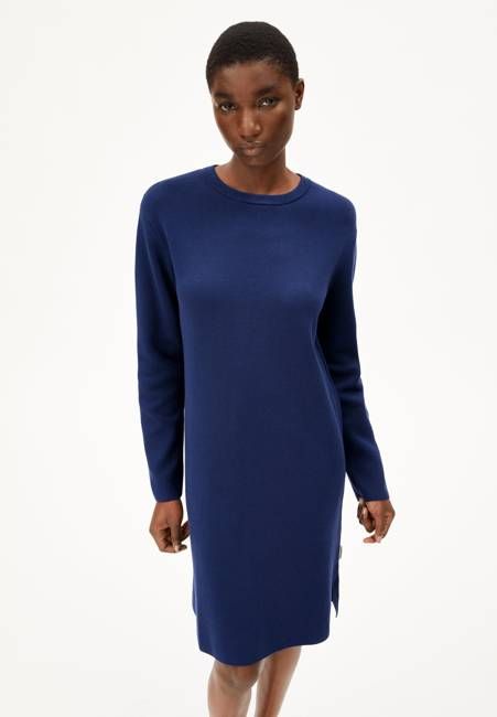 ROSANNIAAS | blue noon