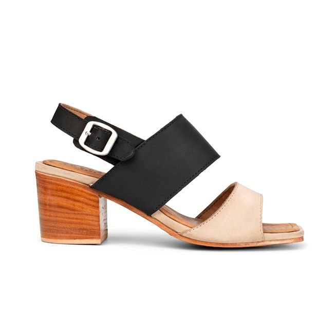 The Serena in Oatmeal and Black ~ Super Wide