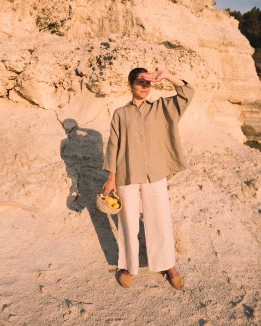 Cathy - Linen Blouse in Cappuccino