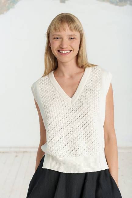 Elaine Vest, Sleeveless