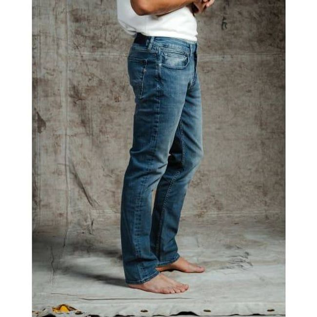 Nick Straight Daily Fresh