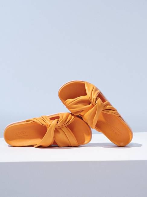 Knot mules