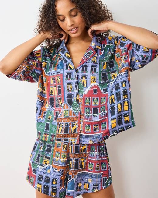 Manhattan Christmas - Eco Satin Sweet Dreams Set - Cozy Brownstone