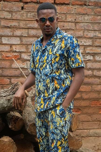 Tahj Unisex Shirt in Sunset Sky