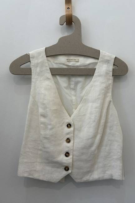 Sample Sale Bowie Vest in Cream Linen
