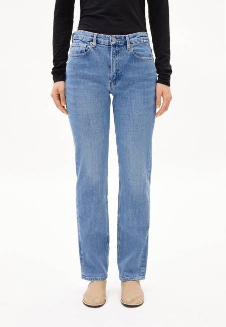 CARENAA MID STRAIGHT JEAN | capri