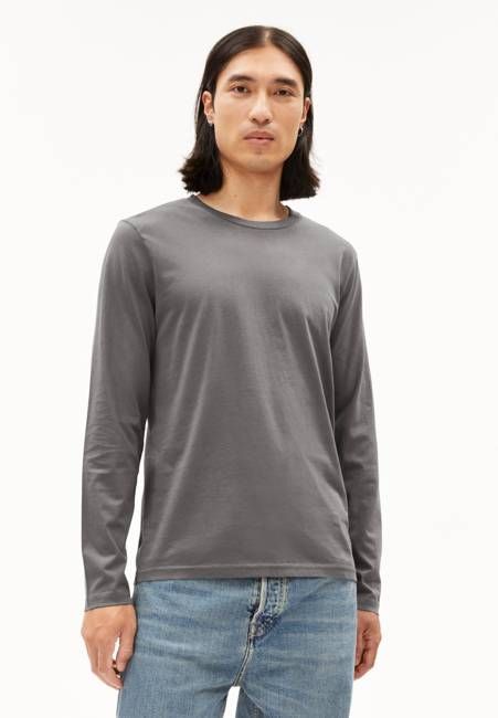 JAAMES LONGSLEEVE | iron cast