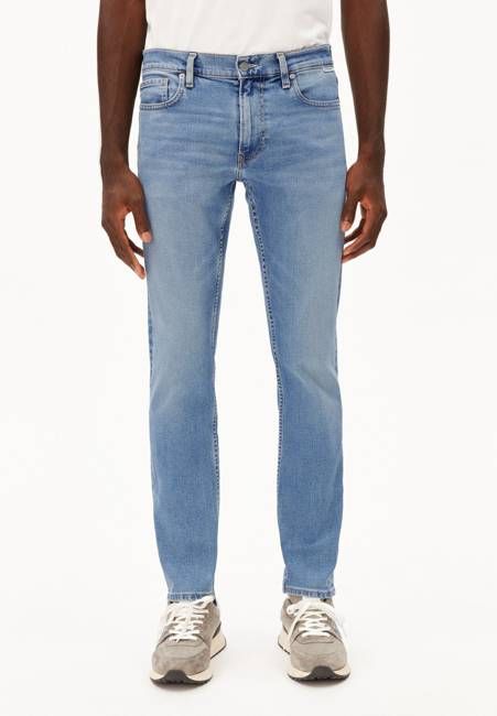 IAAN SLIM JEAN | seashore