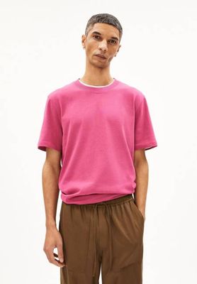 MAARKOS T-SHIRT | crushed berry