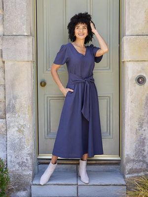 Ruth Angel Kleid mit Bindegürtel, Marineblau