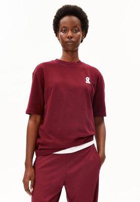ICONIC Å TARJAA T-SHIRT | velvet red