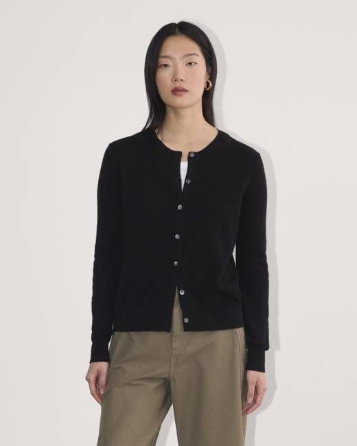 The Classic Cardigan in Cashmere | Black