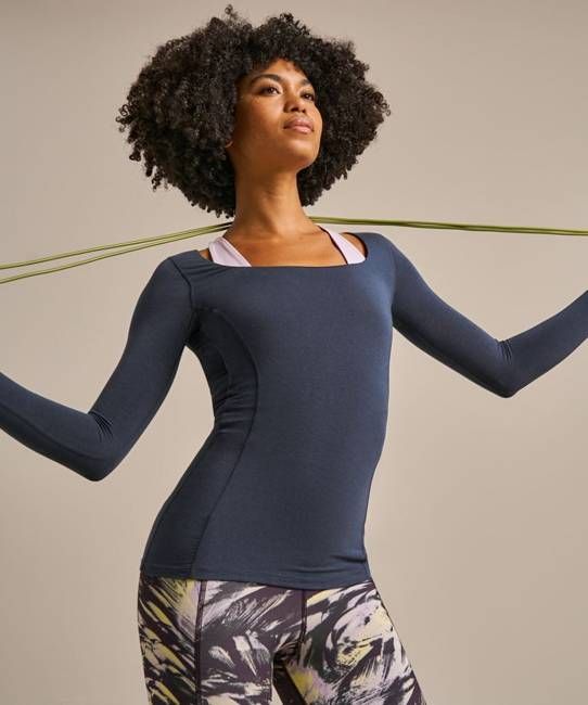 Novea Limitless Training Top